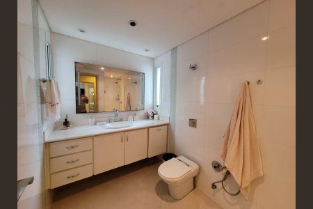 Apartamento para alugar com 96m², 3 quartos e 1 vagaBanheiro 