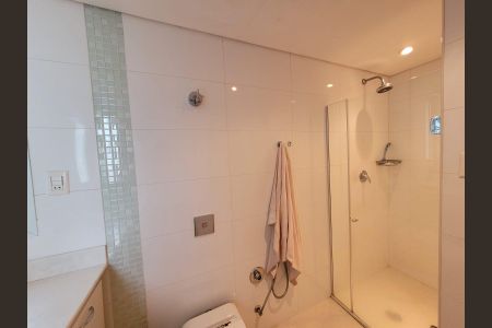 Apartamento para alugar com 96m², 3 quartos e 1 vagaBanheiro 