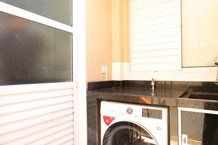 Apartamento à venda com 42m², 2 quartos e 1 vagaÁrea de Serviço