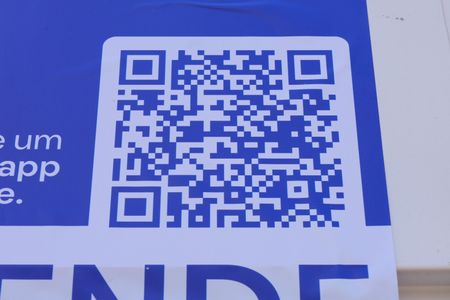 Apartamento à venda com 42m², 2 quartos e 1 vagaPlaca instalada no portão do condomínio - Código da placa: IYJT-57