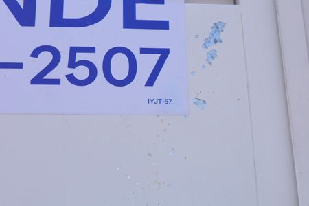 Apartamento à venda com 42m², 2 quartos e 1 vagaPlaca instalada no portão do condomínio - Código da placa: IYJT-57