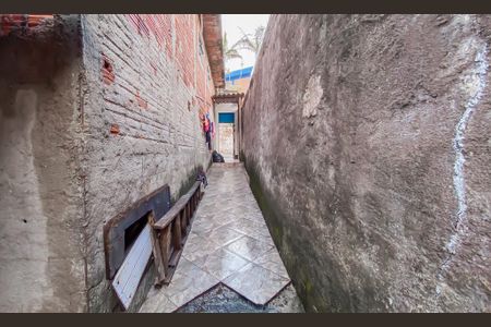 Casa à venda com 1 quarto, 233m² em Parque Boturussu, São Paulo