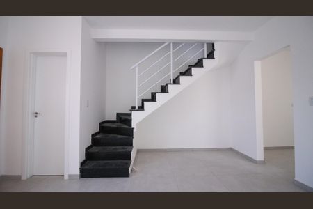 Sala de casa para alugar com 3 quartos, 90m² em Vila Uniao (zona Leste), São Paulo