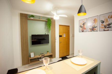 SALA E COZINHA de apartamento para alugar com 1 quarto, 29m² em Casa Verde, São Paulo