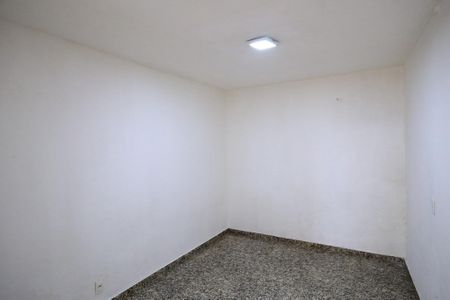 Quarto de casa para alugar com 1 quarto, 60m² em Horto Florestal, Belo Horizonte