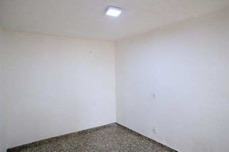 Casa para alugar com 60m², 1 quarto e sem vaga Casa para alugar com 60m², 1 quarto e sem vagaQuarto