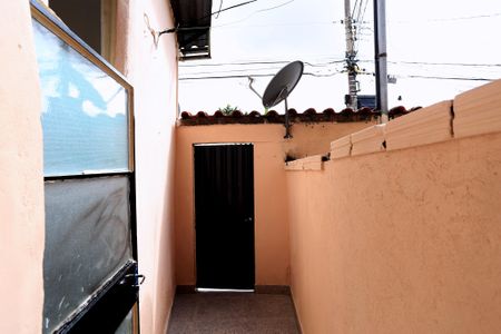 Casa para alugar com 60m², 1 quarto e sem vaga Casa para alugar com 60m², 1 quarto e sem vagaÁrea de Serviço