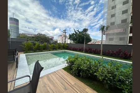 Apartamento à venda com 73m², 3 quartos e 2 vagas Apartamento à venda com 73m², 3 quartos e 2 vagasÁrea comum - Piscina