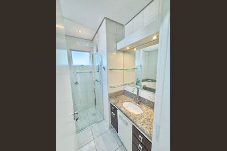 Apartamento para alugar com 210m², 3 quartos e 2 vagas Apartamento para alugar com 210m², 3 quartos e 2 vagasBanheiro da Suíte