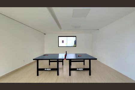 Apartamento para alugar com 44m², 2 quartos e 1 vaga