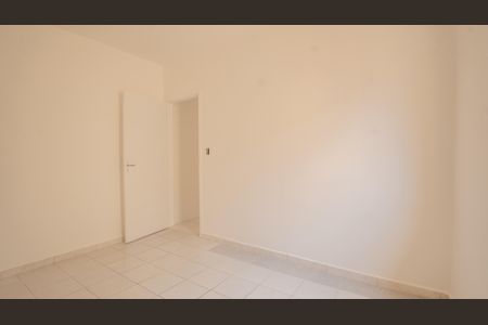 Casa para alugar com 32m², 1 quarto e 1 vagaQuarto 1