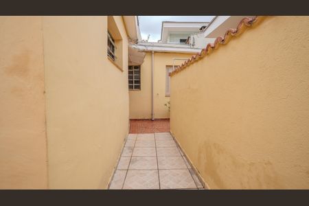 Casa para alugar com 32m², 1 quarto e 1 vagaCorredor