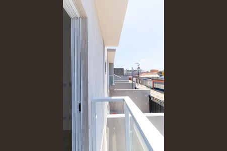 Casa à venda com 90m², 3 quartos e 2 vagas Casa à venda com 90m², 3 quartos e 2 vagasVaranda do Quarto 1