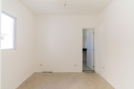 Casa à venda com 90m², 3 quartos e 2 vagas Casa à venda com 90m², 3 quartos e 2 vagasSuíte