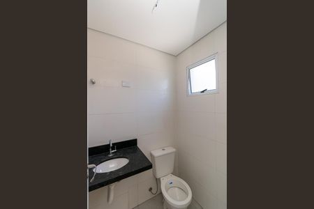 Casa à venda com 90m², 3 quartos e 2 vagas Casa à venda com 90m², 3 quartos e 2 vagasLavabo