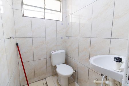 Apartamento para alugar com 80m², 2 quartos e sem vagaBanheiro