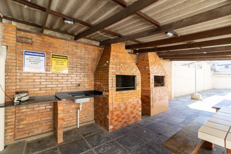 Apartamento para alugar com 80m², 2 quartos e sem vagaÁrea comum - Churrasqueira