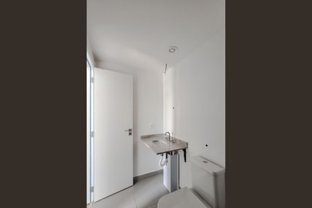 Apartamento à venda com 142m², 3 quartos e 2 vagas Apartamento à venda com 142m², 3 quartos e 2 vagasBanheiro da Suíte 1