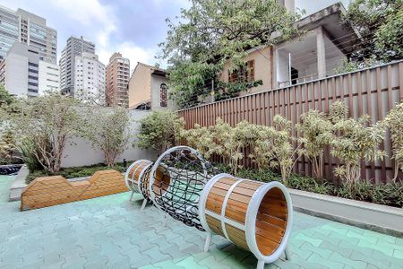 Apartamento à venda com 142m², 3 quartos e 2 vagas Apartamento à venda com 142m², 3 quartos e 2 vagasÁrea comum - Playground