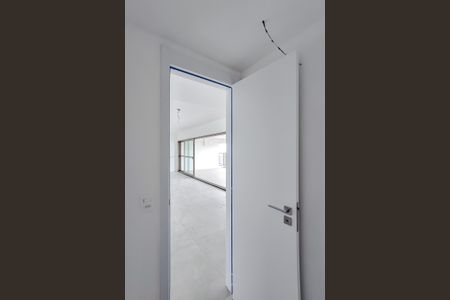 Apartamento à venda com 142m², 3 quartos e 2 vagas Apartamento à venda com 142m², 3 quartos e 2 vagasDespensa