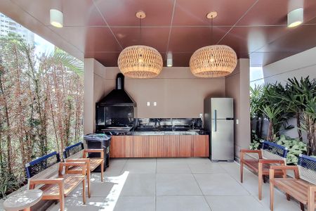 Apartamento à venda com 142m², 3 quartos e 2 vagas Apartamento à venda com 142m², 3 quartos e 2 vagasÁrea comum - Churrasqueira