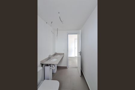 Apartamento à venda com 142m², 3 quartos e 2 vagas Apartamento à venda com 142m², 3 quartos e 2 vagasBanheiro da Suíte 3