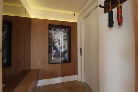 Apartamento à venda com 143m², 2 quartos e 2 vagasHall de Entrada