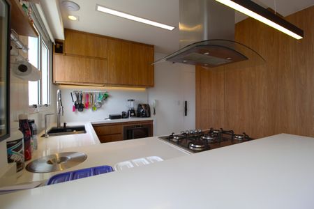 Apartamento à venda com 143m², 2 quartos e 2 vagasCozinha e Área de Serviço