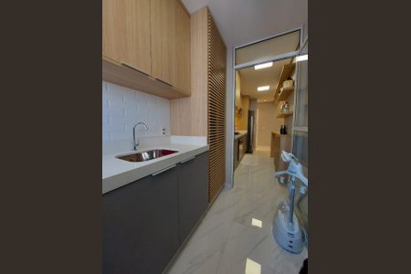 Apartamento à venda com 69m², 2 quartos e 1 vagaÁrea de serviço
