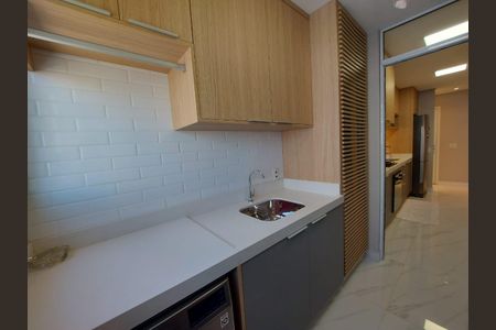 Apartamento à venda com 69m², 2 quartos e 1 vagaÁrea de serviço