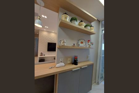 Apartamento à venda com 69m², 2 quartos e 1 vagaCozinha