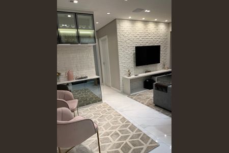 Sala de apartamento à venda com 2 quartos, 69m² em Chácara Seis de Outubro, São Paulo