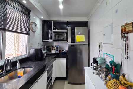 Apartamento à venda com 58m², 2 quartos e 2 vagasCozinha