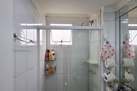 Apartamento à venda com 58m², 2 quartos e 2 vagasBanheiro Social