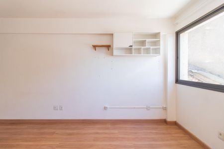 Sala/Quarto de apartamento para alugar com 1 quarto, 44m² em Centro Histórico, Porto Alegre