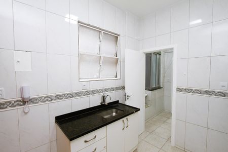 Apartamento para alugar com 75m², 2 quartos e sem vagaCozinha