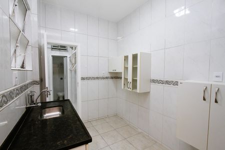 Apartamento para alugar com 75m², 2 quartos e sem vagaCozinha