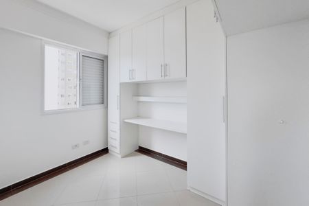 Apartamento para alugar com 77m², 3 quartos e 2 vagas