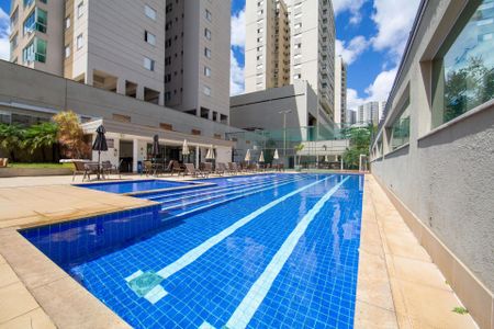 Apartamento para alugar com 87m², 3 quartos e 2 vagas Apartamento para alugar com 87m², 3 quartos e 2 vagasÁrea comum - Piscina