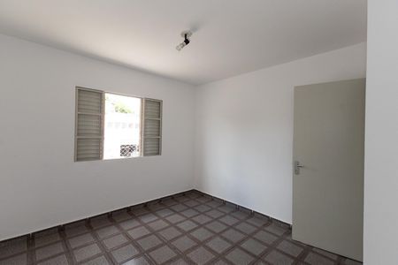 Quarto 1 de apartamento para alugar com 2 quartos, 55m² em Jardim Japao, São Paulo