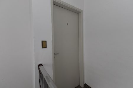 Apartamento para alugar com 55m², 2 quartos e sem vaga Apartamento para alugar com 55m², 2 quartos e sem vagaEntrada