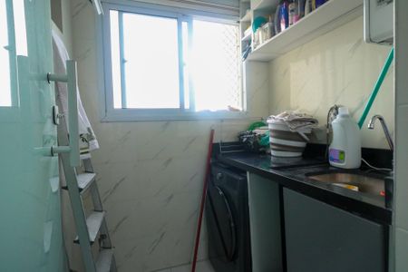 Apartamento à venda com 69m², 3 quartos e 2 vagas Apartamento à venda com 69m², 3 quartos e 2 vagasÁrea de Serviço