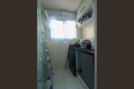 Apartamento à venda com 69m², 3 quartos e 2 vagas Apartamento à venda com 69m², 3 quartos e 2 vagasÁrea de Serviço