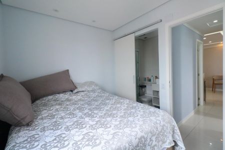 Apartamento à venda com 69m², 3 quartos e 2 vagas Apartamento à venda com 69m², 3 quartos e 2 vagasSuíte