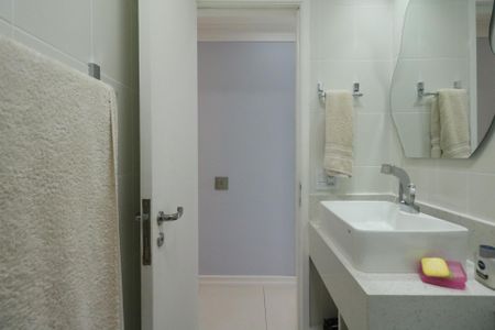 Apartamento à venda com 69m², 3 quartos e 2 vagas Apartamento à venda com 69m², 3 quartos e 2 vagasBanheiro