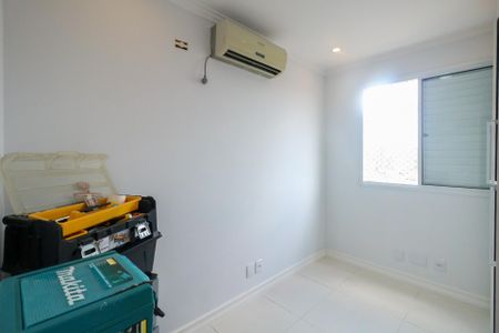 Apartamento à venda com 69m², 3 quartos e 2 vagas Apartamento à venda com 69m², 3 quartos e 2 vagasQuarto