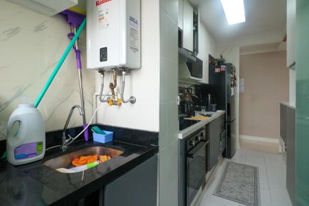 Apartamento à venda com 69m², 3 quartos e 2 vagas Apartamento à venda com 69m², 3 quartos e 2 vagasÁrea de Serviço