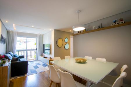 Sala de apartamento à venda com 2 quartos, 70m² em Vila Valparaíso, Santo André
