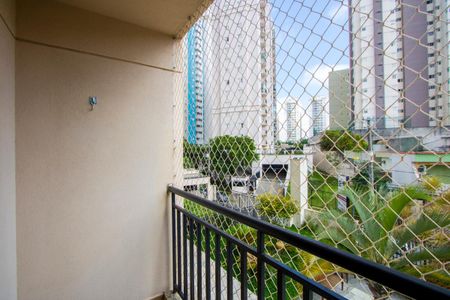 Varanda da sala de apartamento à venda com 2 quartos, 70m² em Vila Valparaíso, Santo André