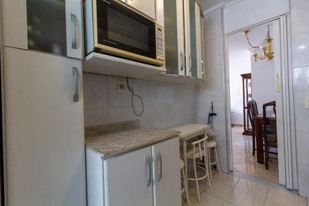 Apartamento à venda com 55m², 2 quartos e 1 vaga Apartamento à venda com 55m², 2 quartos e 1 vagaCozinha